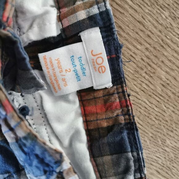 5/$10 Joe Fresh Plaid Shorts size 2 - Picture 3 of 4